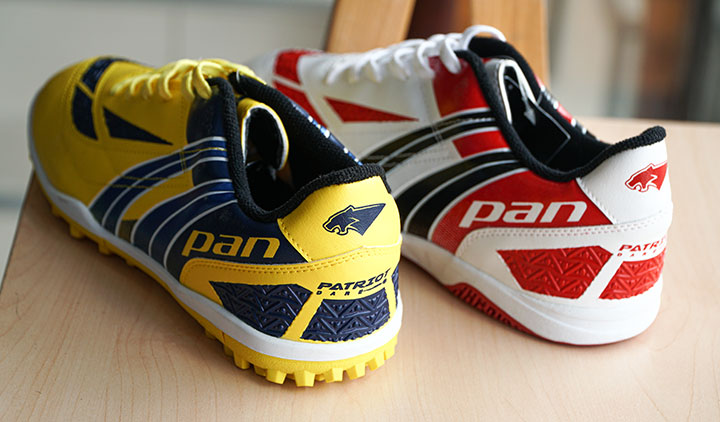 Bộ đôi giày đá bóng Pan Patriot Dare S - Hoàn tất bộ sưu tập năm 2020